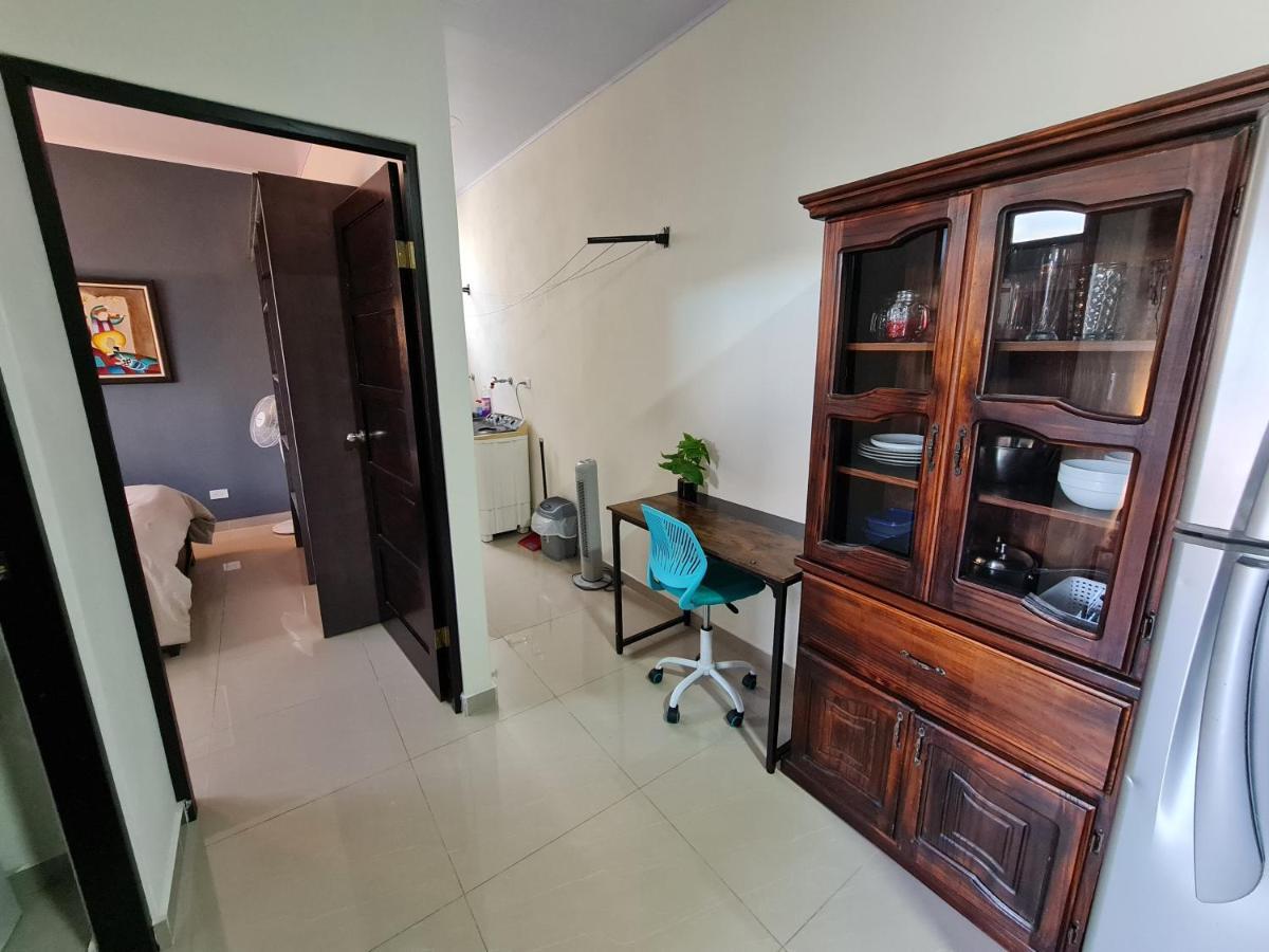 Apartamentos Ave Del Paraiso Alajuela Eksteriør bilde