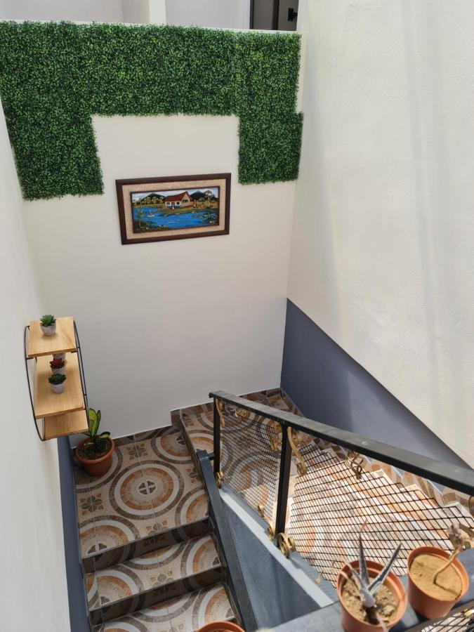 Apartamentos Ave Del Paraiso Alajuela Eksteriør bilde