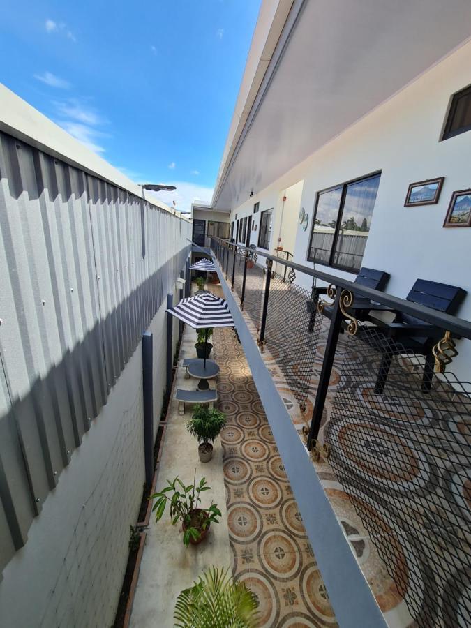 Apartamentos Ave Del Paraiso Alajuela Eksteriør bilde